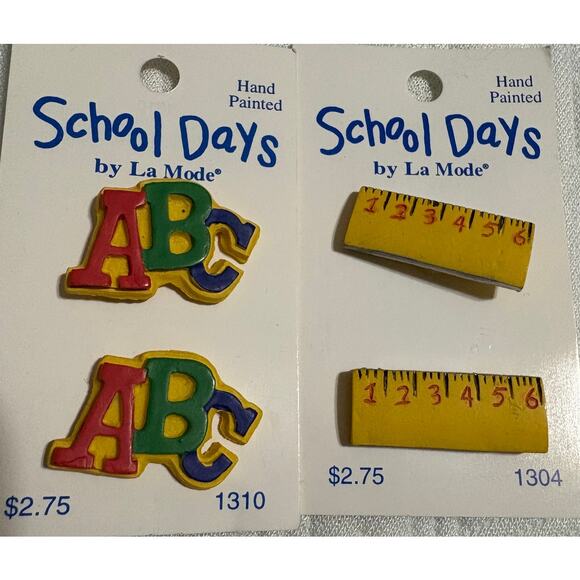 Vintage School Days by La Mode Hand Painted Buttons-ABC / Rulers-Card 1310-1304 - Picture 2 of 5